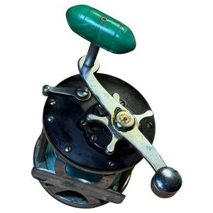Penn Long Beach 65 Saltwater Fishing Reel Vintage Black Green Marbled Handle USA